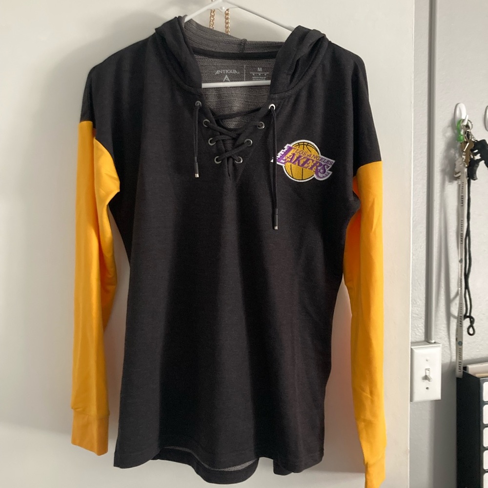 NWT Lakers Lace Up Long Sleeve